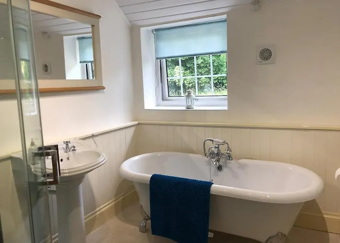 High House - A Traditional From Сasa de vacaciones *